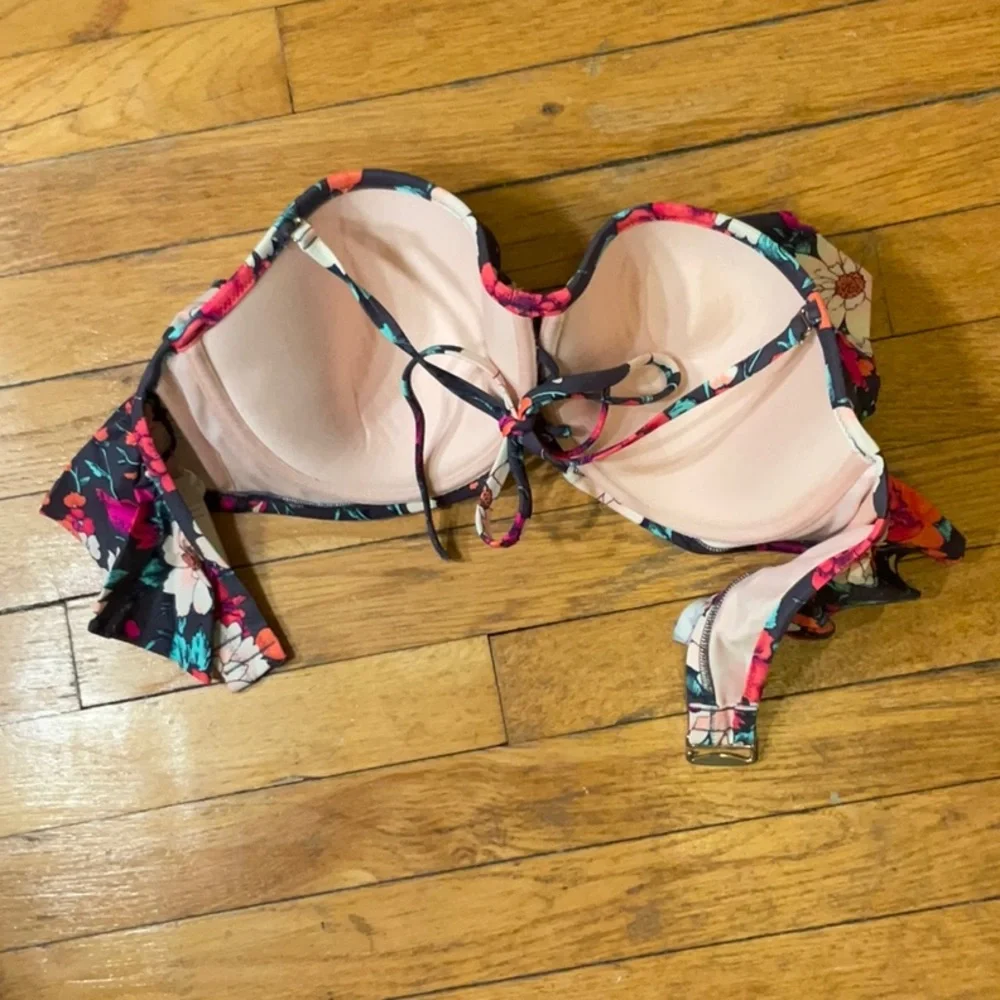 Shade and Shore 38D Floral Halter / Strapless Bikini Top - Picture 3 of 5